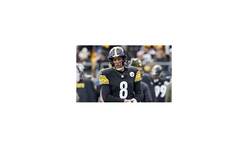 Aaron Rodgers Avoids Surgery for Fractured Wrist, Steelers Confirm