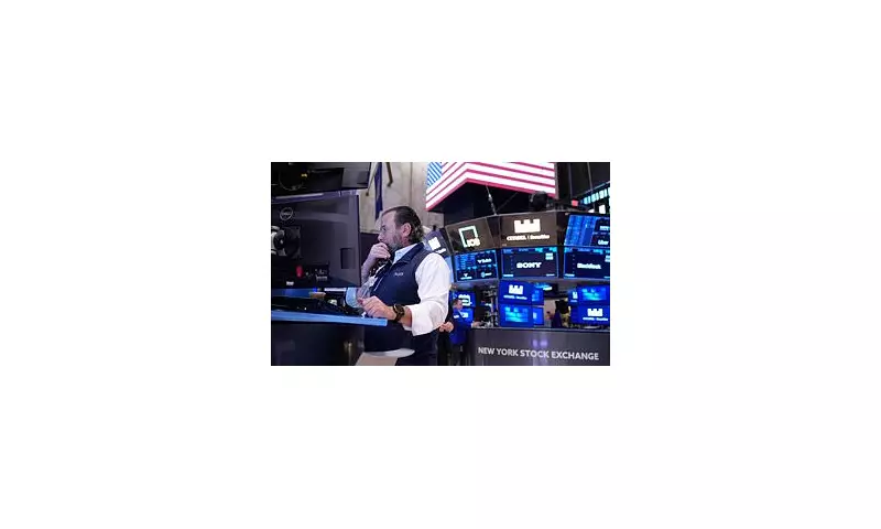 AI Stock Fears Trigger Global Market Sell-Off, FTSE 100 Falls