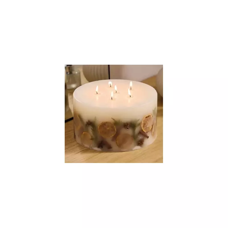 Aldi's £25 Christmas Candle Sells Out, £70 Cheaper Than The White Company