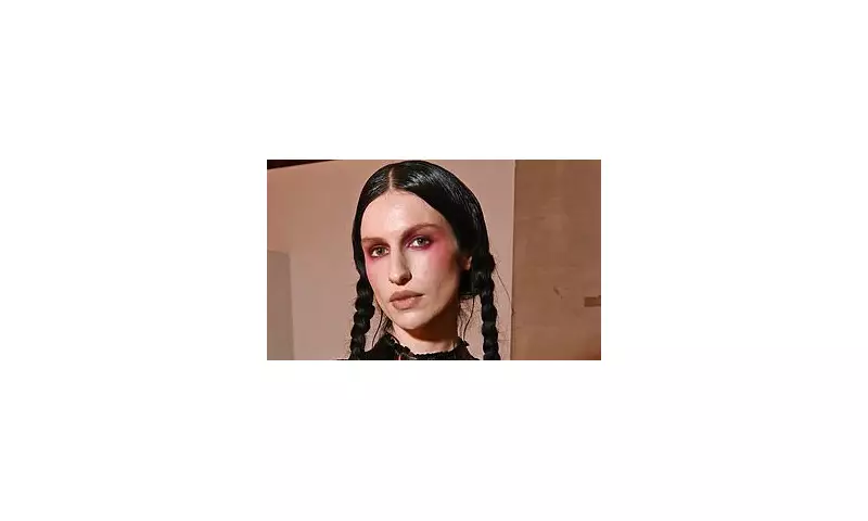 Annie Lennox's Daughter Tali Stuns at London Fashion Show