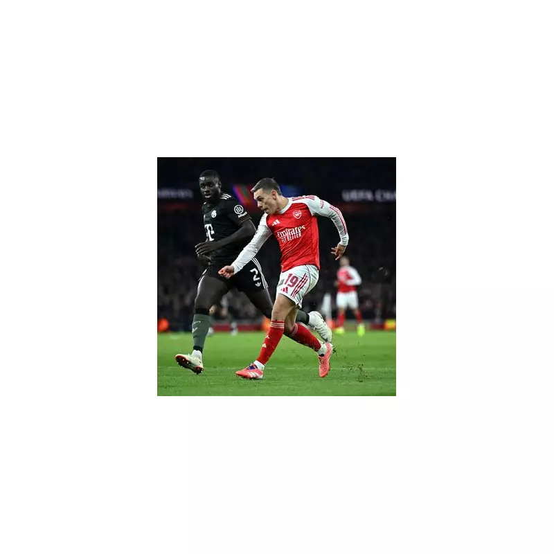 Arsenal's Trossard Forced Off With Injury vs Bayern Munich