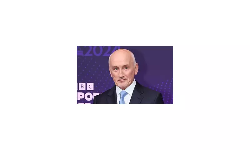 Barry McGuigan Slams 'Dangerous' Anthony Joshua vs Jake Paul Fight