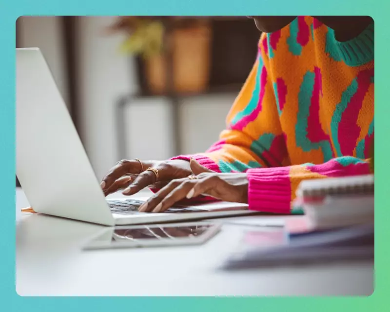 Black Friday Tech Guide: Save 40% & The Planet With Refurbished