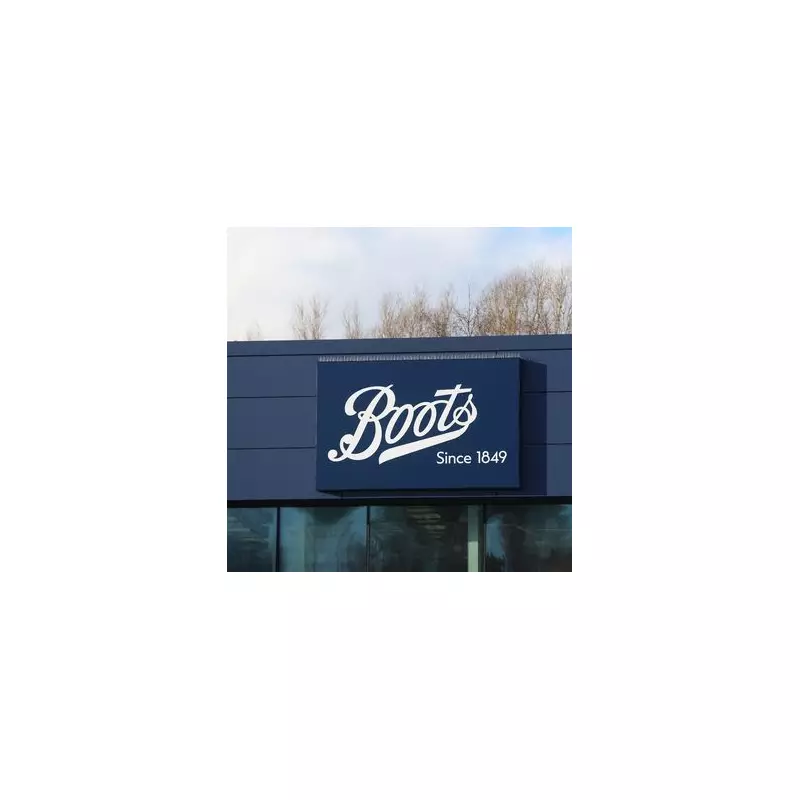 Boots Slashes No7 Lipstick Set from £45 to £10 in Flash Sale