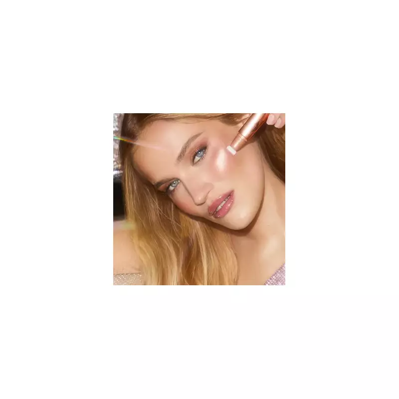 Charlotte Tilbury's Black Friday: 25% Off & Free Gifts