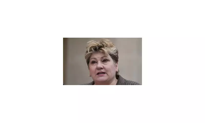 Commons Erupts Over Reform's Pro-Putin Stance as Trump Gets Free Pass