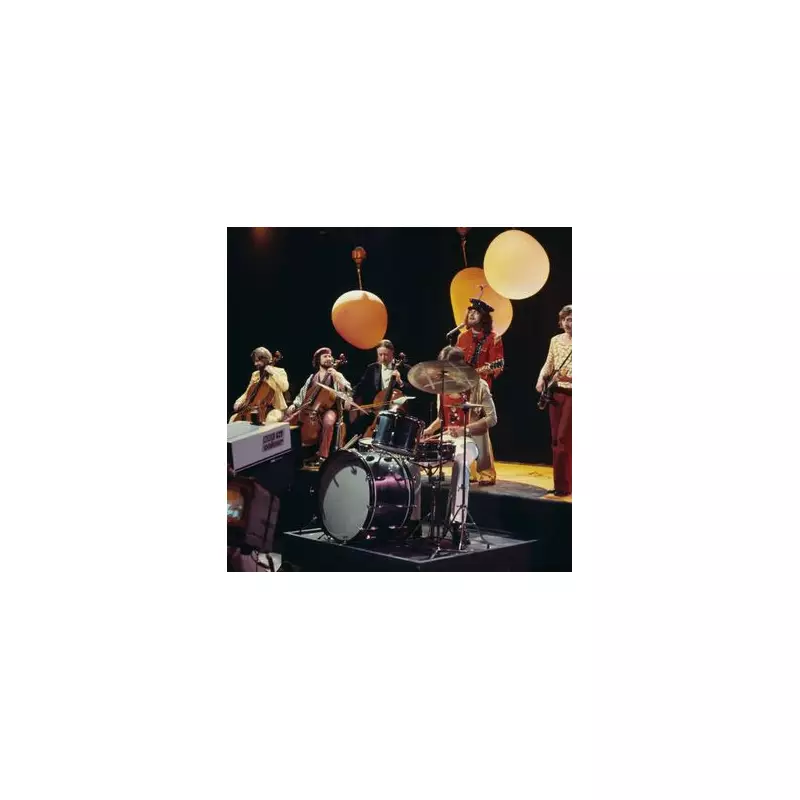 ELO Founding Member Mike Edwards Killed in Devon Hay Bale Accident