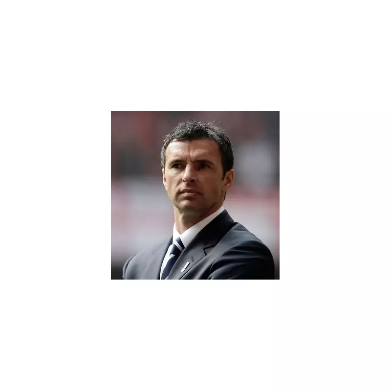 Everton's Gary Speed Honoured with Mental Health 'Talking Bench'