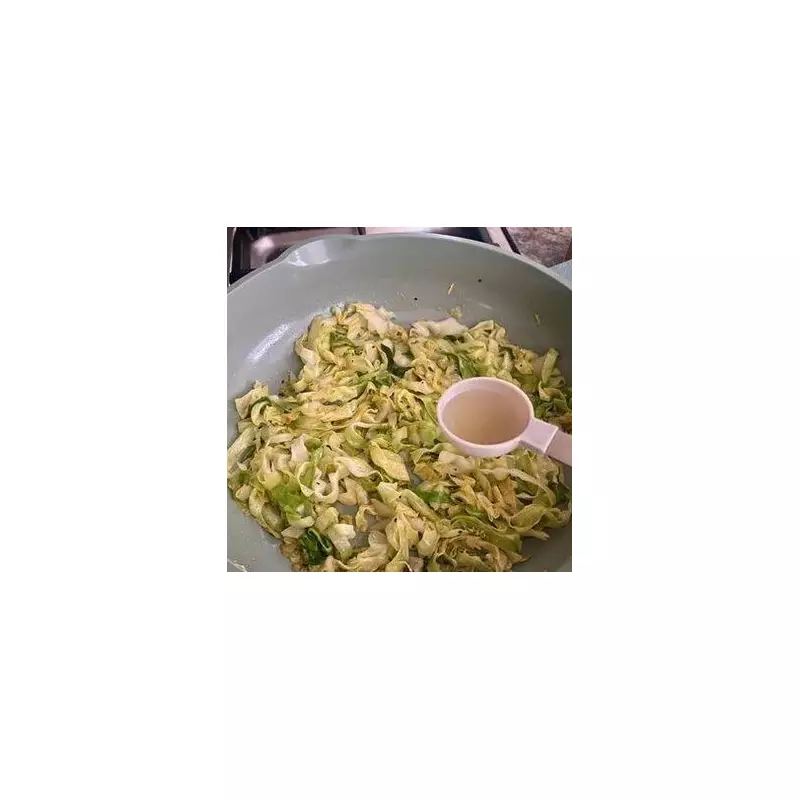 Forget Soggy Cabbage! Chef Reveals Simple Trick for Perfectly Cooked Greens Every Time