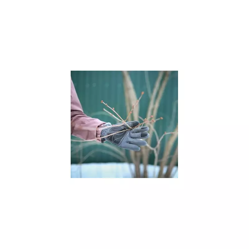 Gardener's Winter Tip: Stop Tidying for Healthier Spring Plants