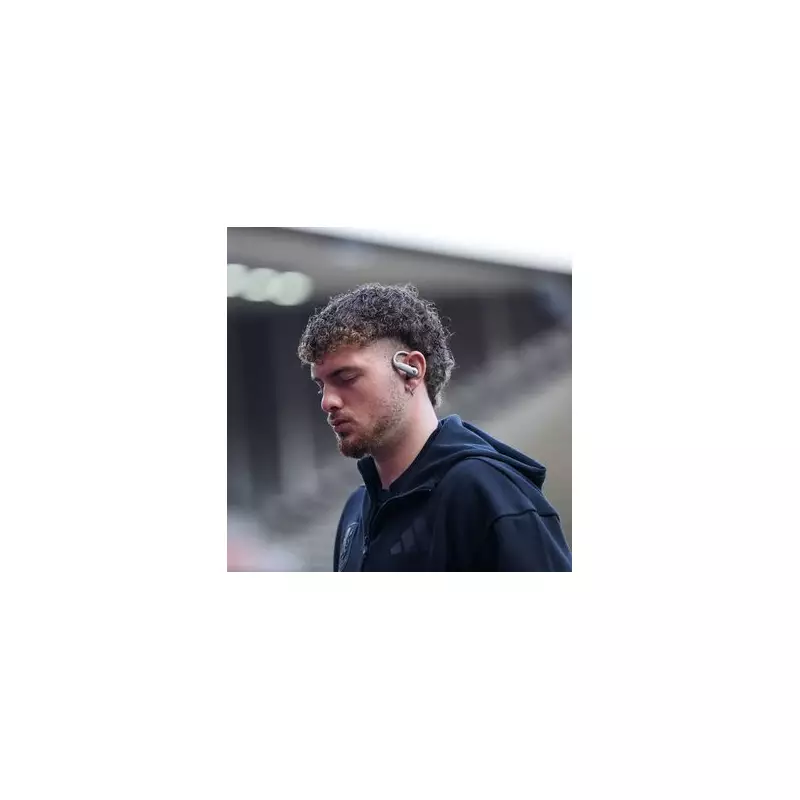 Harvey Elliott's Aston Villa future in doubt as Unai Emery explains absence