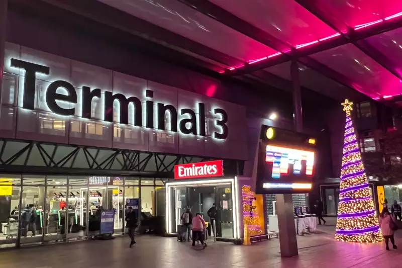 Heathrow Style Check: Are Passengers Dressing With Respect?