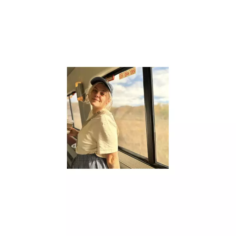 Influencer Expert Reveals 6 Clever Tricks for Online Success & Profit