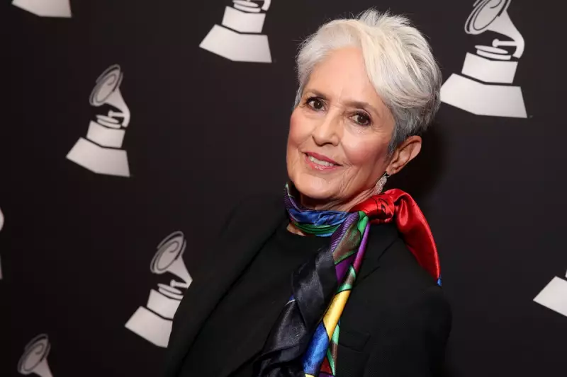 Joan Baez's Scathing Thanksgiving Poem Takes Aim at Donald Trump