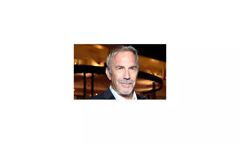 Kevin Costner in Talks to Play Bill Clinton in New Political Drama