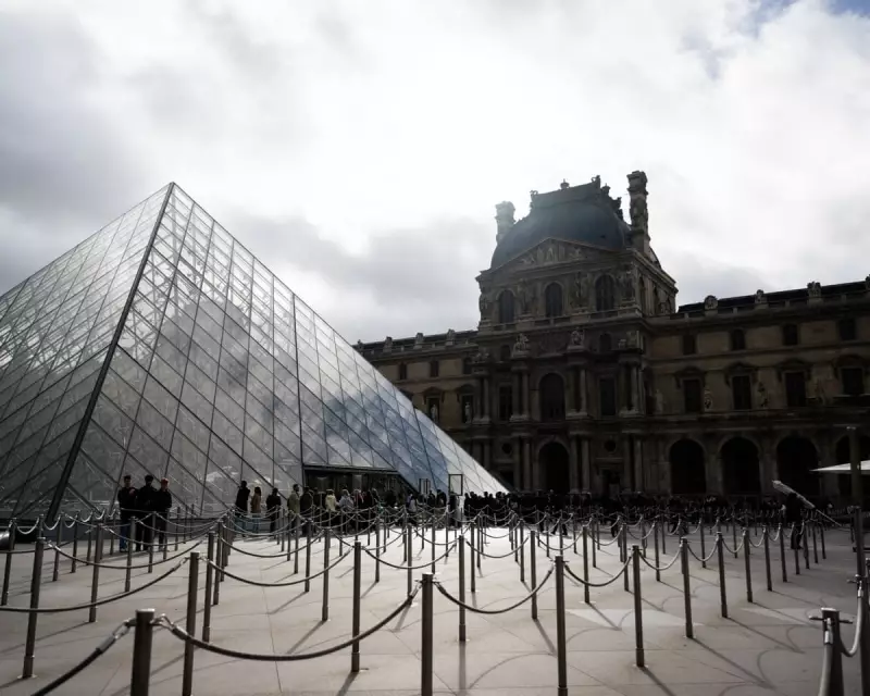Louvre Forced to Shut Gallery Over Structural Safety Concerns