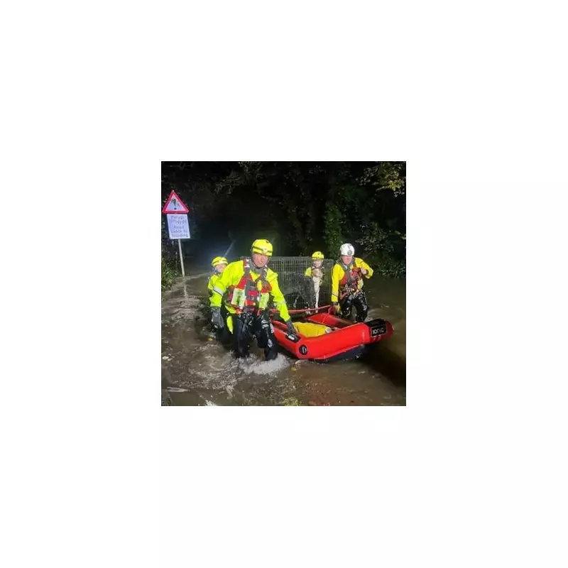 Major Incident Declared as Flood Chaos Engulfs Hemsby - Homes Teeter on Cliff Edge