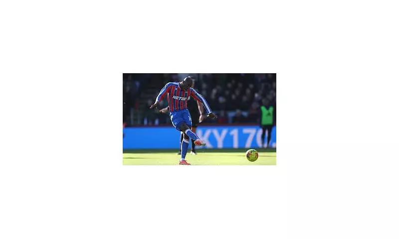 Man Utd Fans Fume as Mateta's Retaken Penalty Seals Palace Lead