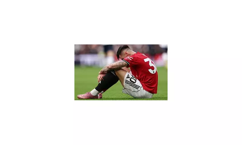 Man Utd's Benjamin Sesko Out for a Month with Knee Injury