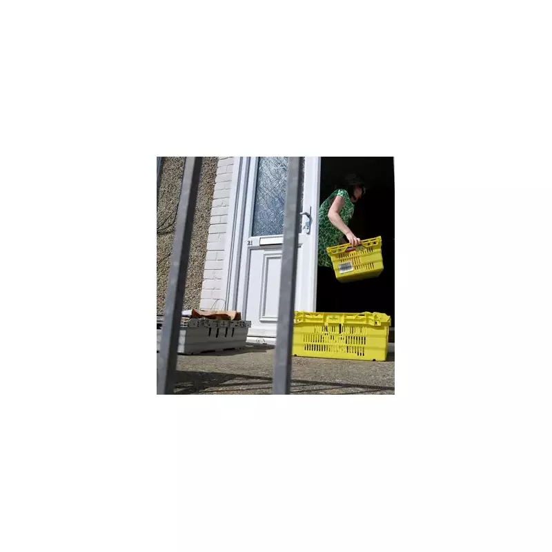 Neighbour's Food Delivery Blunder Sparks Online Debate