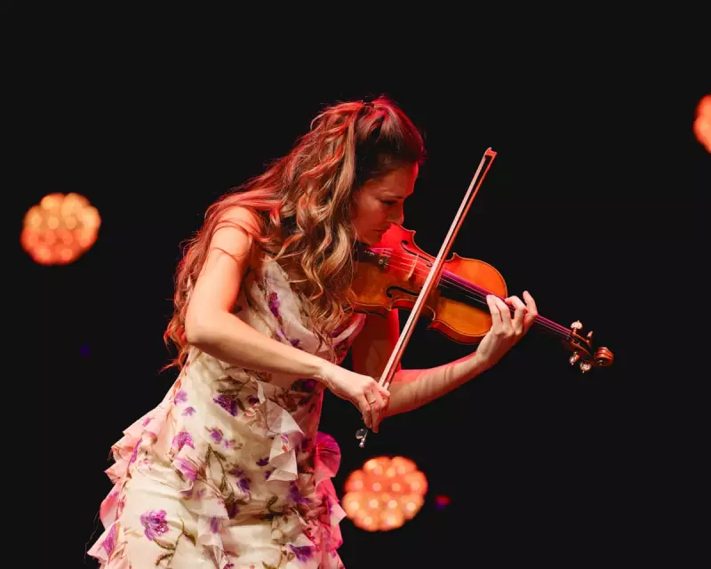 Nicola Benedetti's Royal Albert Hall Triumph: A Violinist at Her Peak