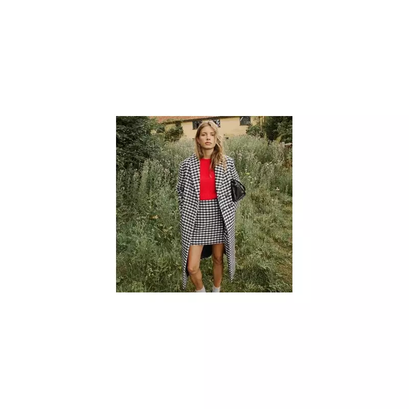 Nobody's Child's 'Beautiful' Red Jumper Gets 30% Off for Christmas