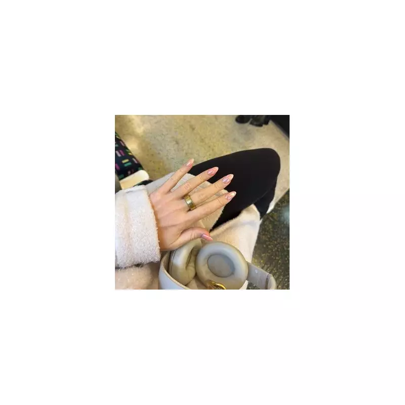 Oura Ring 4 Review: Can This Smart Ring Predict Illness Before Symptoms?