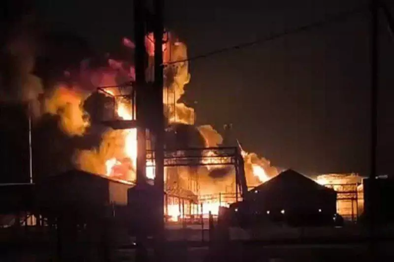 Putin Forces Reservists to Guard Oil Sites as Ukraine Strikes Deep