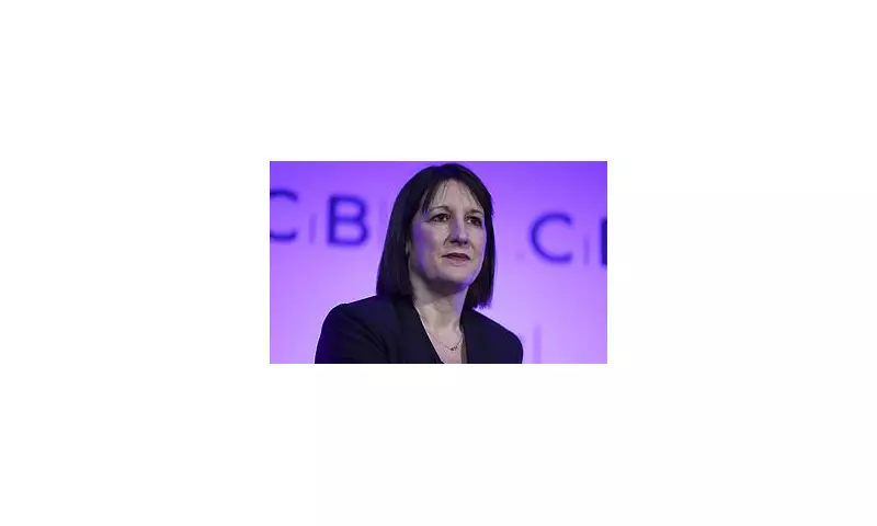 Reeves' Budget Faces £8bn 'Stealth Tax' Breach Warning