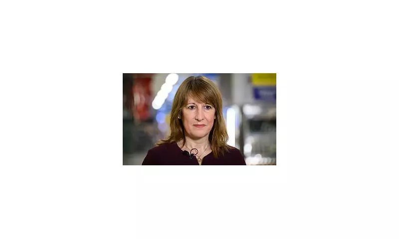 Reeves in 'Last-Chance Saloon' as Poll Shows Record Low Approval