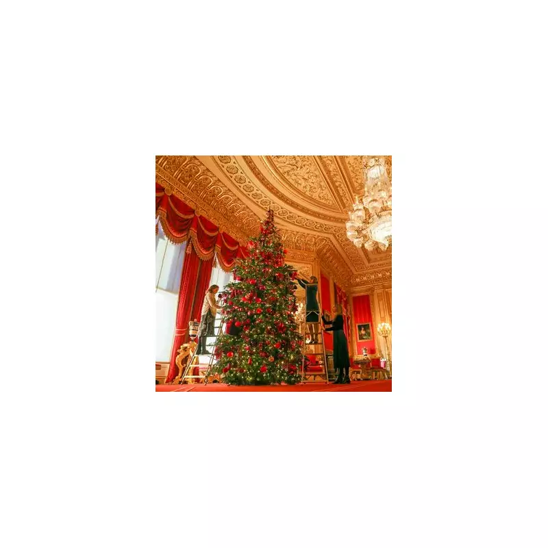 Royal Christmas 2025: 20ft Tree with Football-Sized Baubles & 3,000 Lights