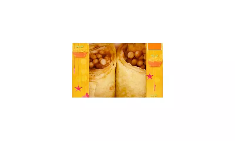 Sainsbury's Mince Pie Wrap: Festive Sandwich Sparks Online Debate