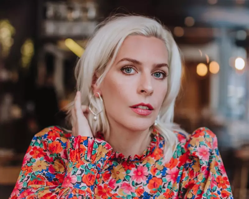 Sara Pascoe Crowned Comedy Queen: Wins Prestigious Jilly Cooper Award for 'Weirdo'