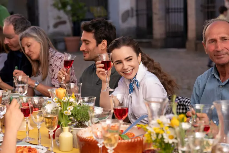 Science Reveals Brain Has 5 Eras, Adulthood Starts at 32