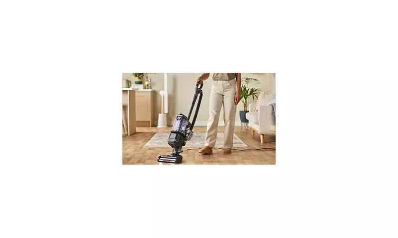 Shark Black Friday 2025: Unmissable Deals on Cordless Vacuums & Floor Care