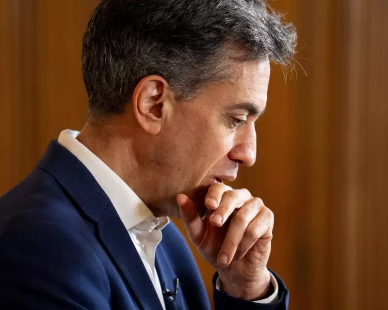 Starmer Apologises to Streeting Amid Labour Turmoil Briefing