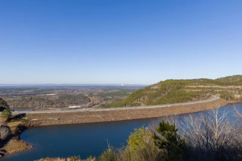 Texas Dam Emergency: 8-Inch Hole Forces Evacuations Near Houston