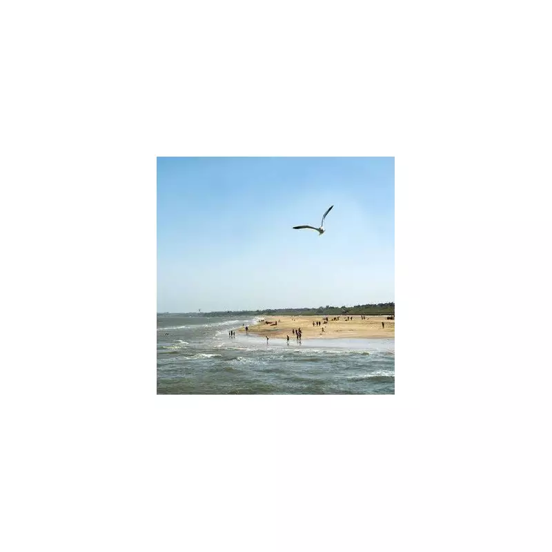 This Hidden UK Beach With Breathtaking Views Just Beat Cornwall to Top Spot