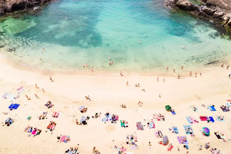 Top 8 Lanzarote Beaches for Perfect Winter Sun Getaways