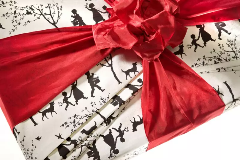 Two-Tier Holiday Season: The Wealthy Spend as Others Cut Back