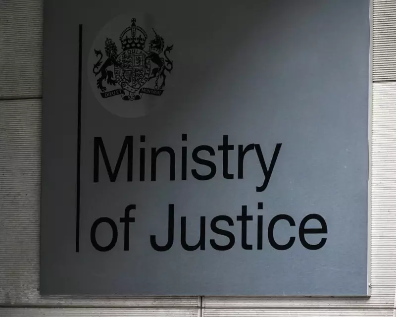 UK Court Backlog Crisis: Lammy Proposes Scrapping Jury Trials