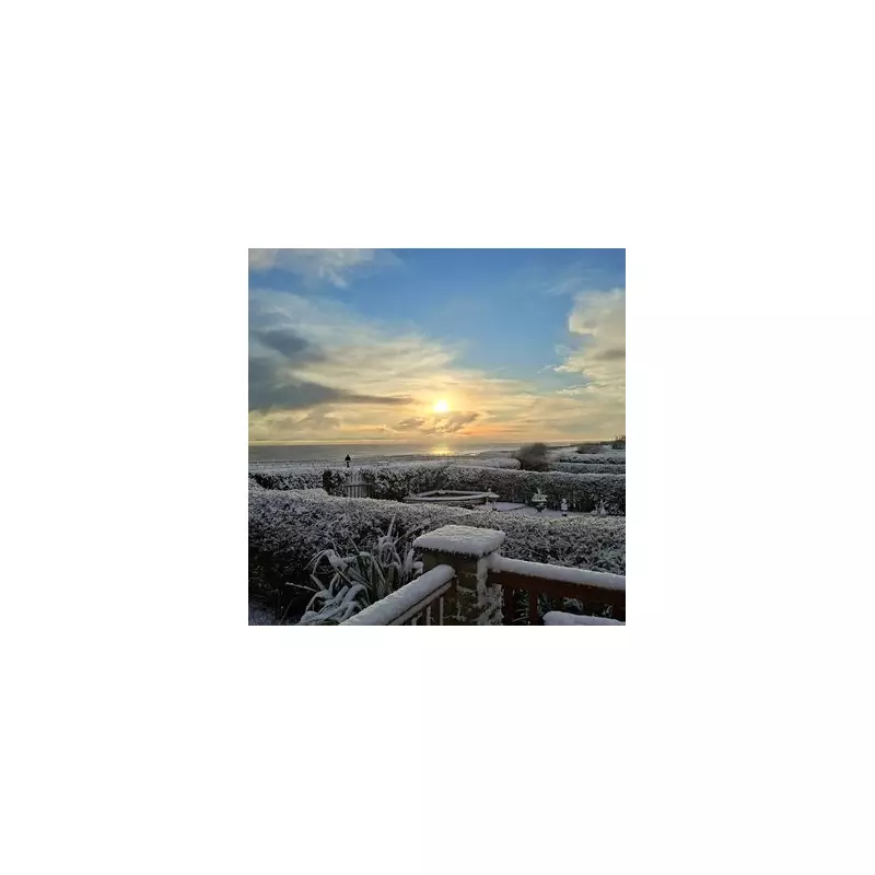 UK Weather: Met Office Forecasts 13C Temperature Surge This Weekend