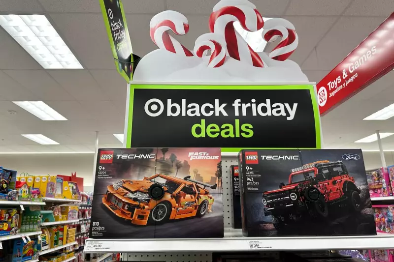 US Black Friday 2025: Retailers Test Holiday Halo Effect Amid Inflation
