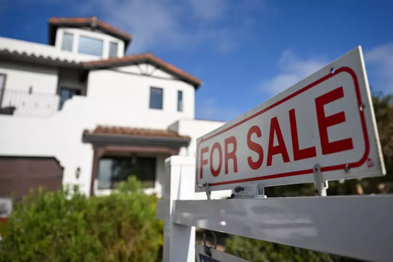 US Housing Market Cools: Over Half of 2025 Homes Had Price Cuts