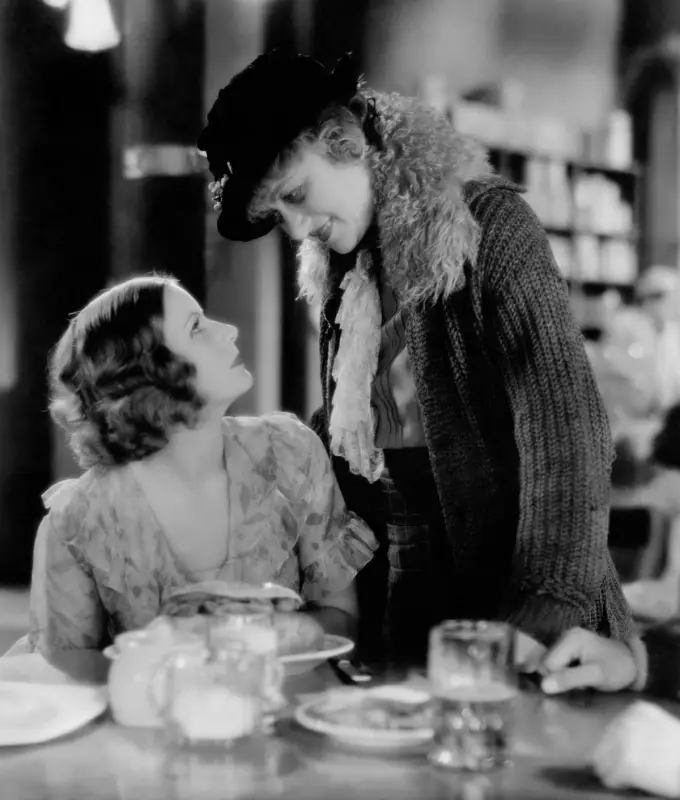 Wedding Crashers' Unforgettable Confession: The Bizarre Truth Behind Gatecrashing for Cake