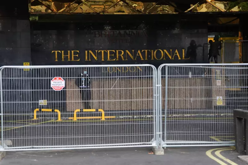 Wetherspoon's Shocks London: Historic Britannia Pub in Canary Wharf to Close Its Doors