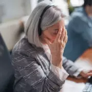 13 Subtle Signs You're Approaching Burnout, According to a Therapist