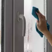 2-Ingredient Window Mix Banishes Condensation for Good