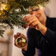 5 Christmas Decorating Blunders to Avoid, According to an Interior Designer