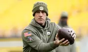 Aaron Rodgers Ruled Out of Steelers vs Bears Clash with Wrist Fracture